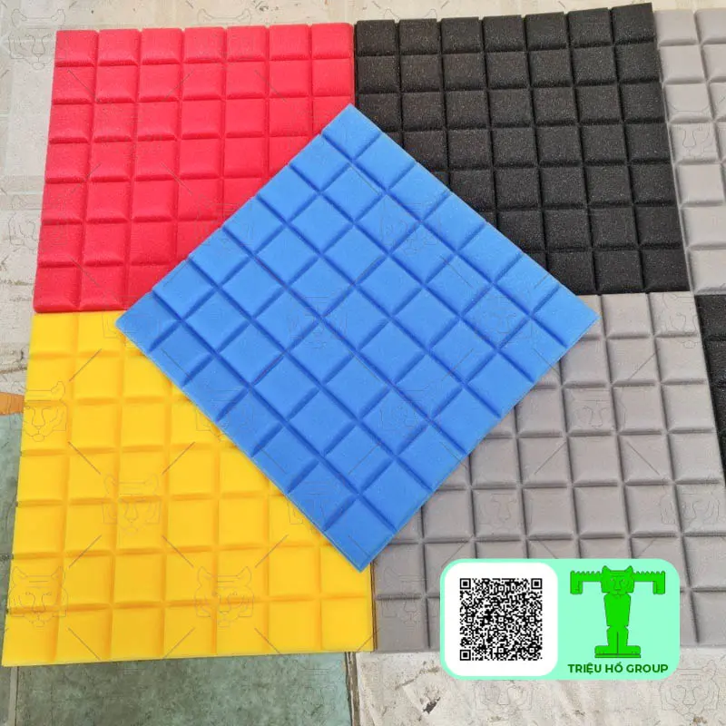 Mút ô vuông phối màu