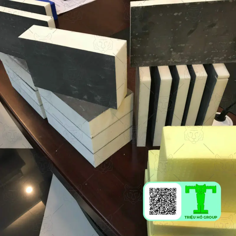 Tấm xốp PU cách nhiệt hai mặt giấy bạc